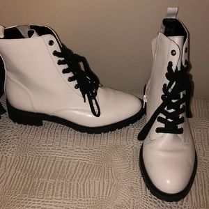 Steve Madden boots size 8M